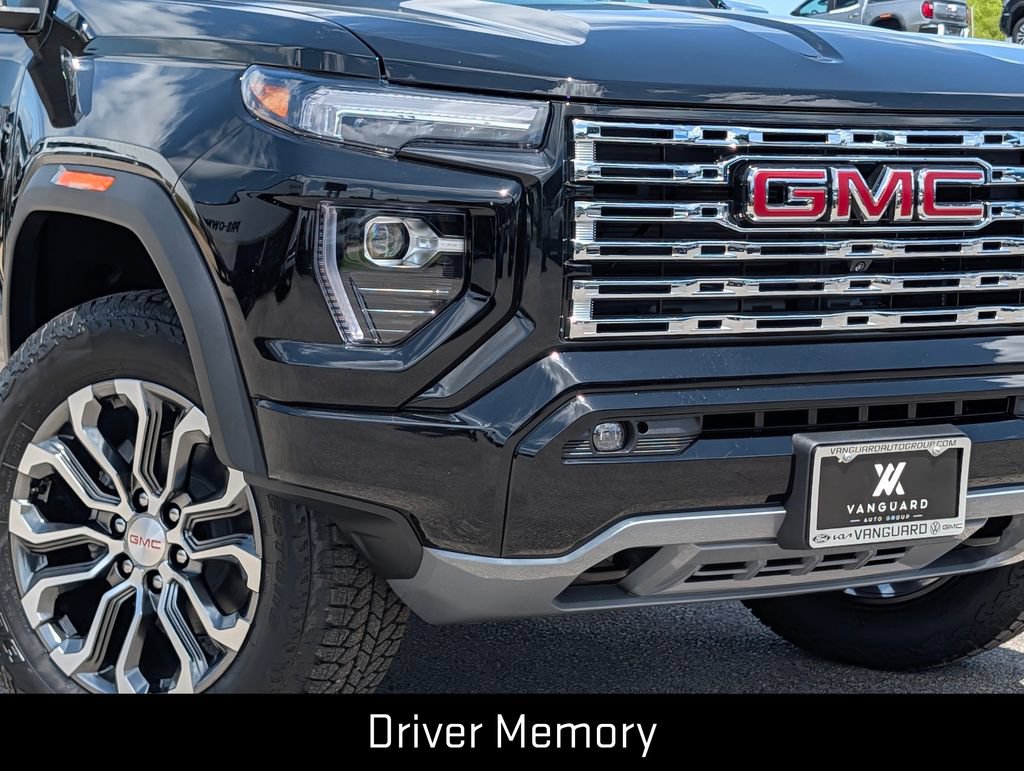 New 2026 GMC Canyon Denali AWD/4WD image 9
