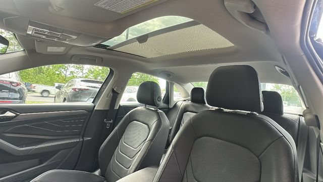 Used 2024 Volkswagen Jetta SEL FWD image 21