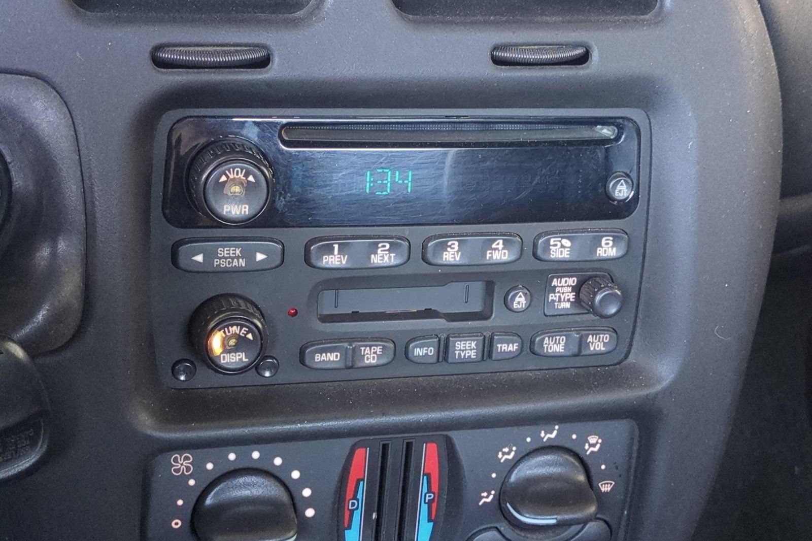 Used 2005 Chevrolet Monte Carlo SS w/ Preferred Equipment Group FWD image 25