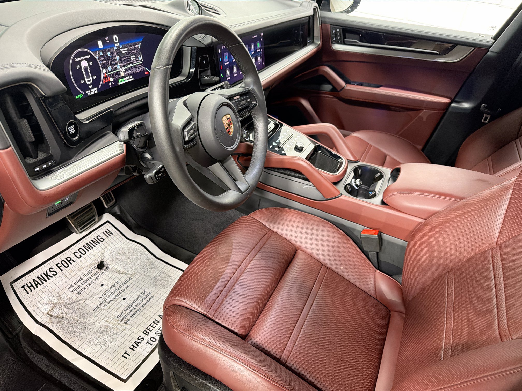 Certified 2026 Porsche Cayenne S AWD/4WD image 4