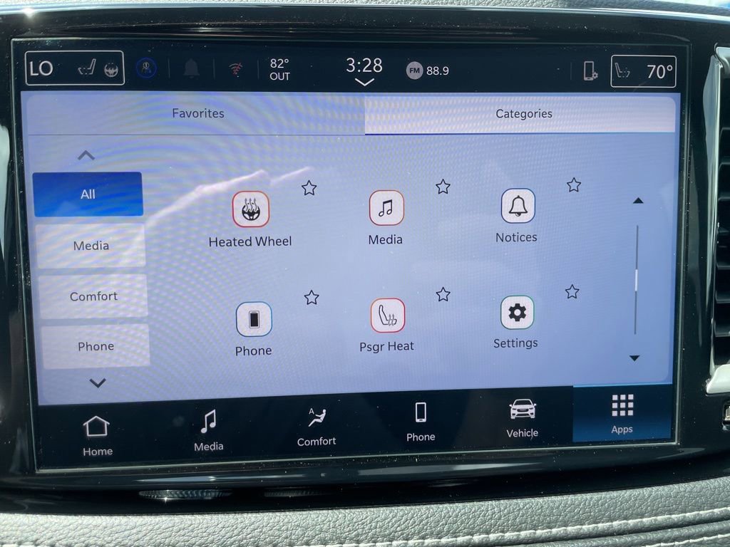 New 2026 Chrysler Pacifica Select image 33