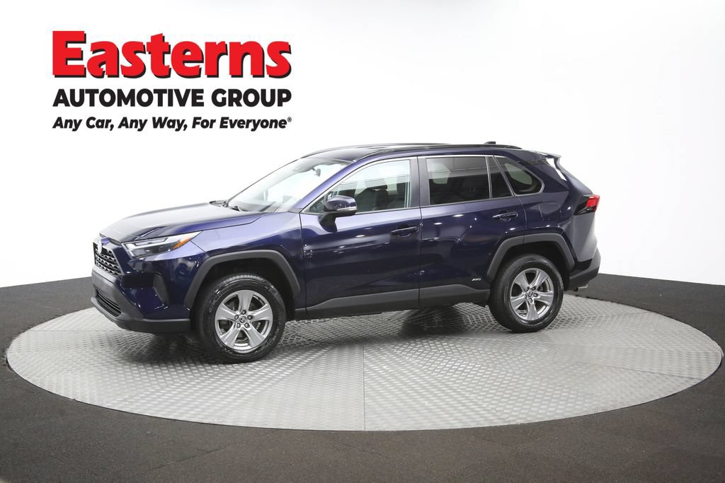 Used 2024 Toyota RAV4 XLE AWD/4WD image 56