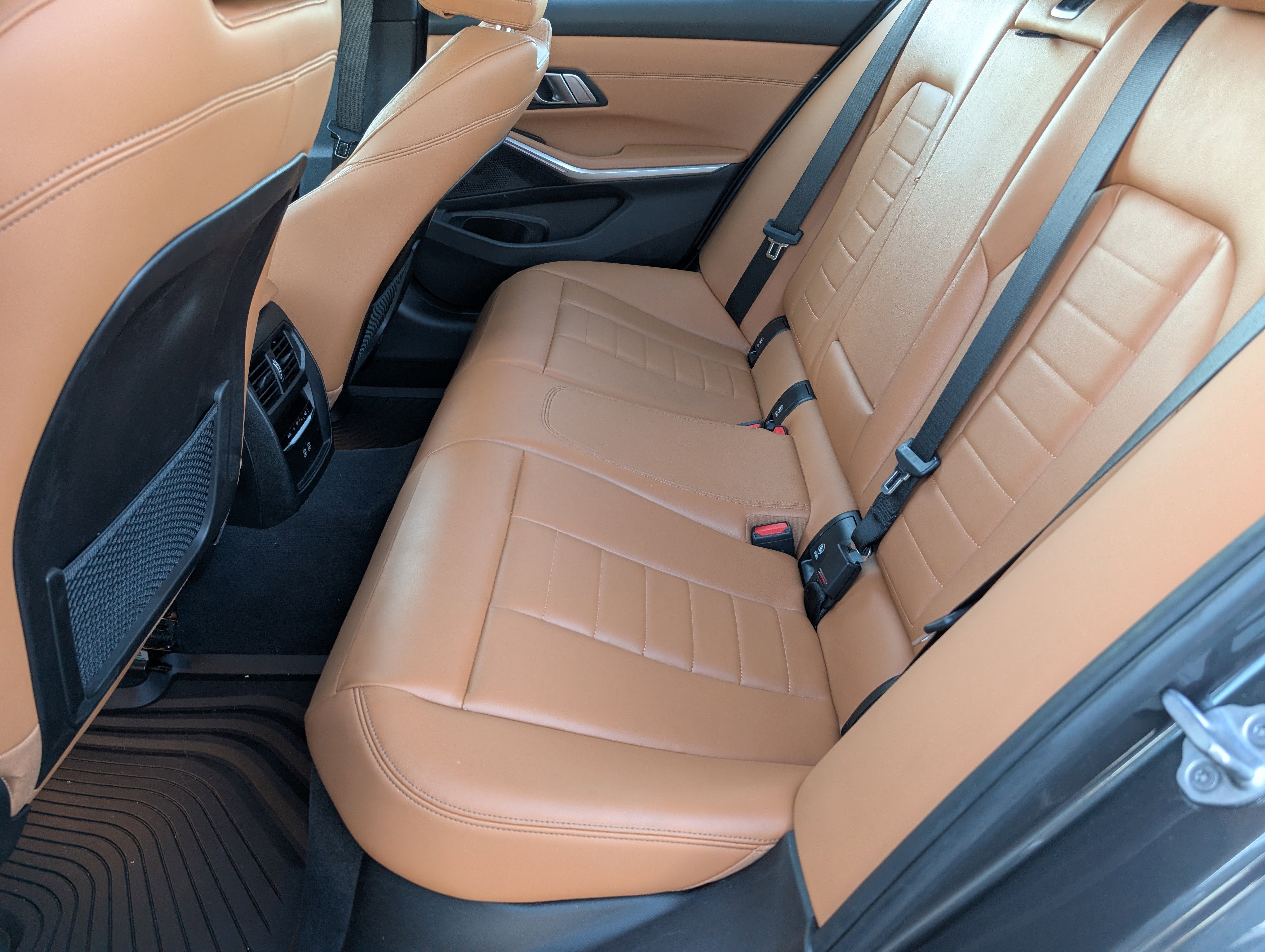 Used 2021 BMW 330e image 28