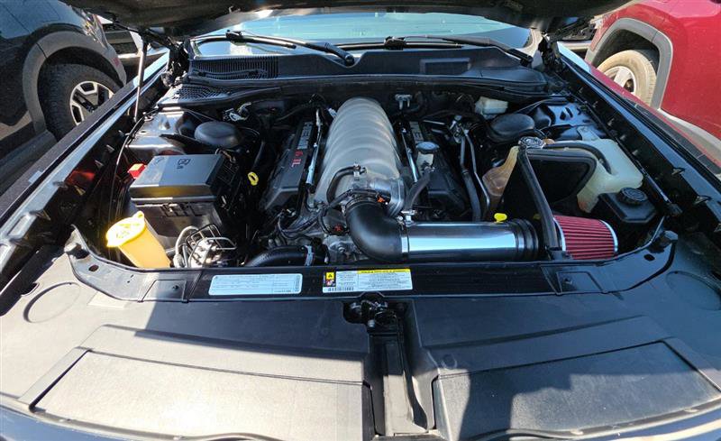 Used 2009 Dodge Challenger SRT8 w/ SRT Option Group II RWD image 12