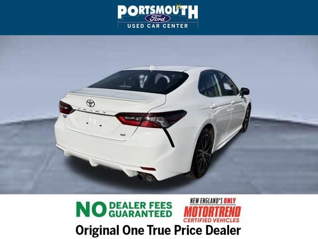 Used 2024 Toyota Camry SE image 20