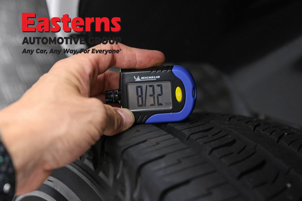 Used 2024 RAM 1500 Classic SLT AWD/4WD image 23