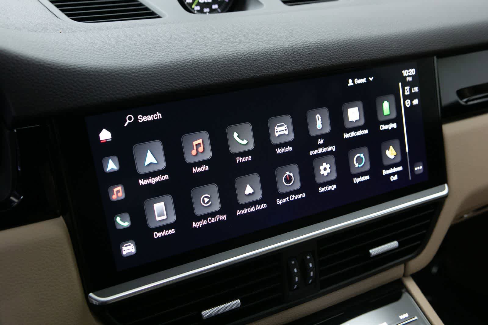 Certified 2023 Porsche Cayenne AWD/4WD image 15