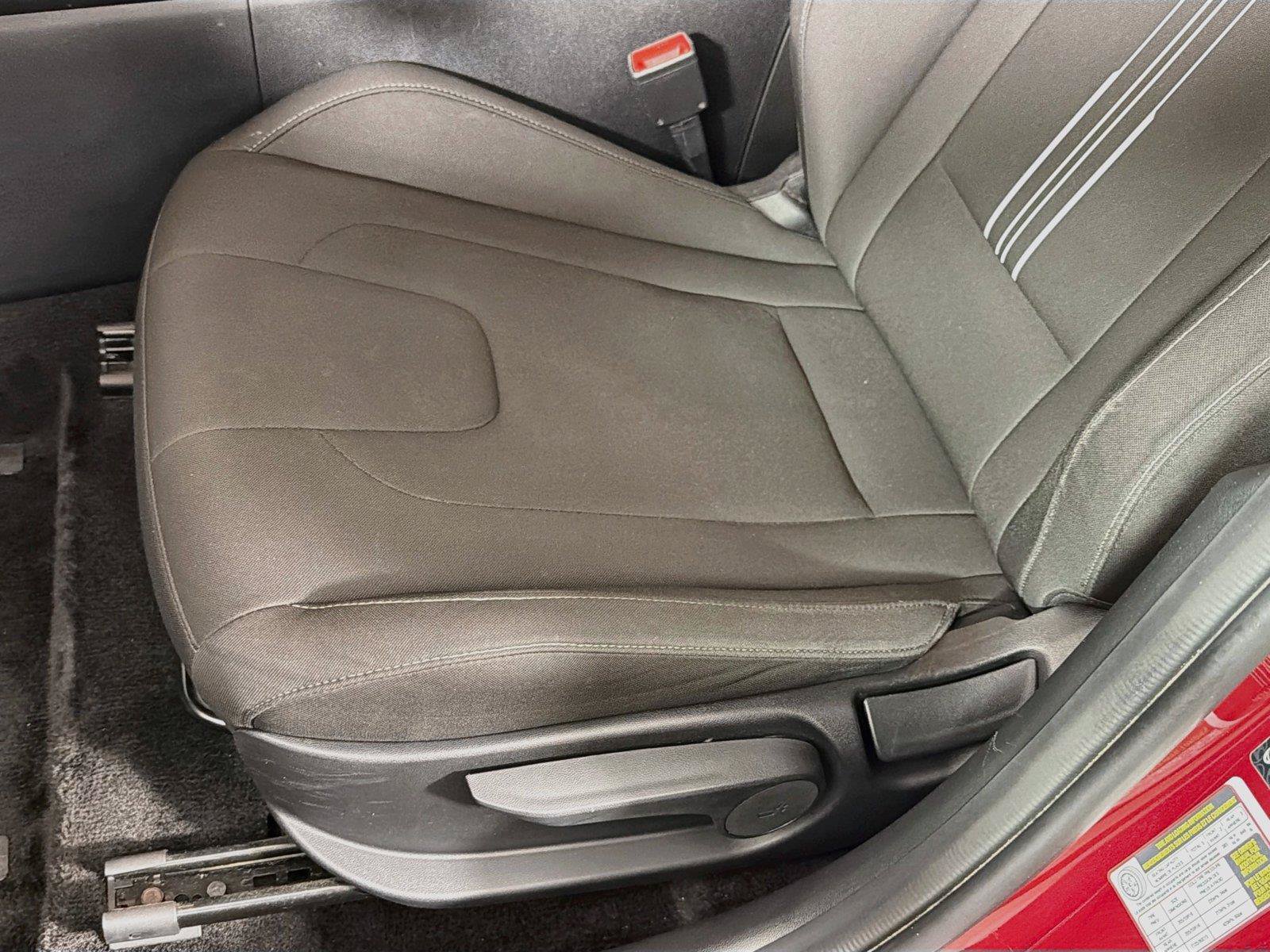 Used 2024 Hyundai Elantra SEL FWD image 15
