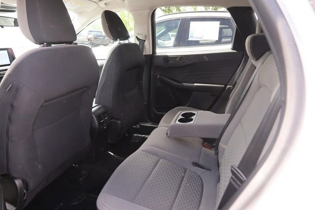 Used 2022 Ford Escape SE w/ Convenience Package FWD image 11