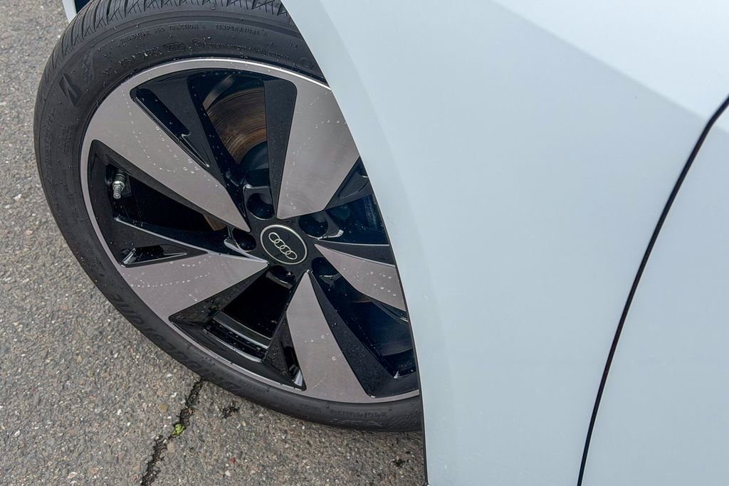 New 2025 Audi A5 2.0T Premium w/ 19" Wheel Package image 10