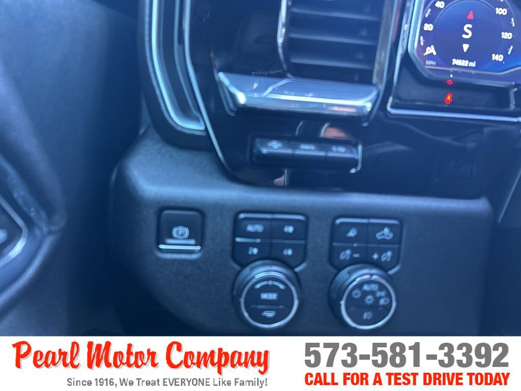 Certified 2024 Chevrolet Silverado 3500 High Country w/ Technology Package image 15