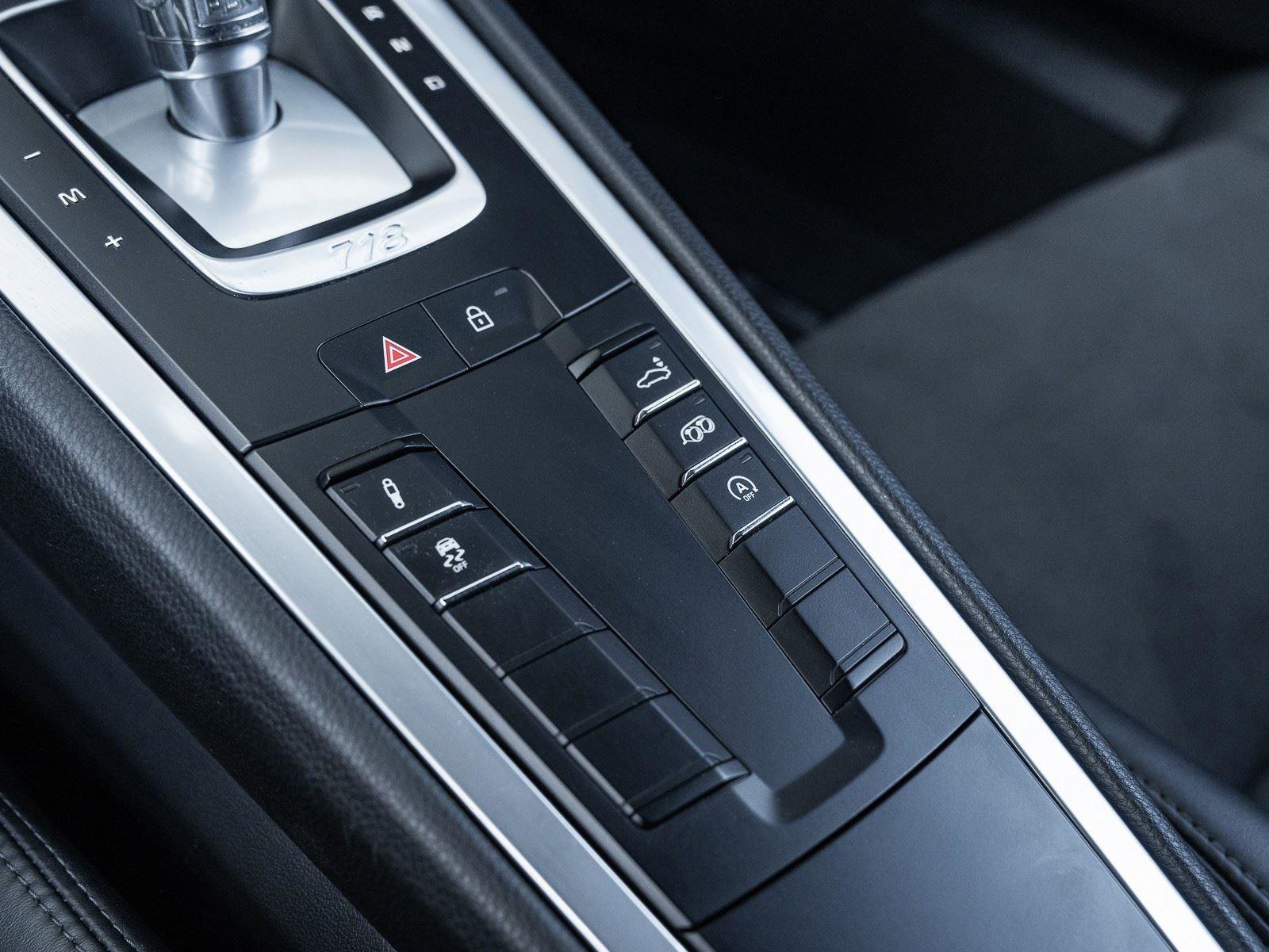 Used 2023 Porsche 718 Cayman GTS image 37