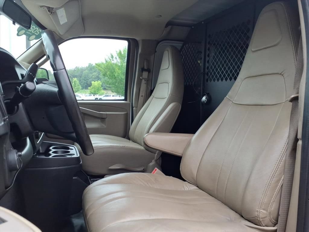 Certified 2023 GMC Savana 2500 w/ Driver Convenience Package RWD image 18