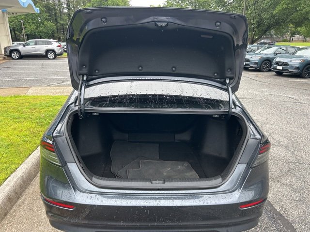 Used 2023 Honda Accord EX image 7