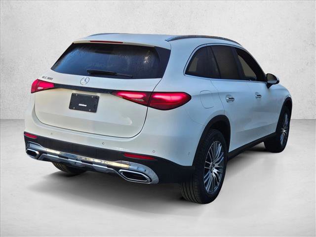 New 2026 Mercedes-Benz GLC 300 image 2
