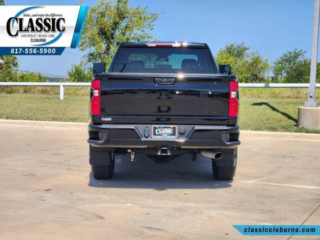 Used 2026 Chevrolet Silverado 2500 Custom w/ Custom Convenience Package AWD/4WD image 9