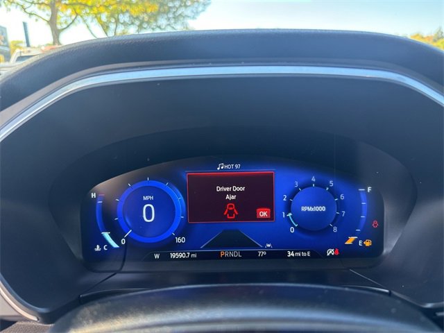 Used 2022 Ford Escape Titanium image 13