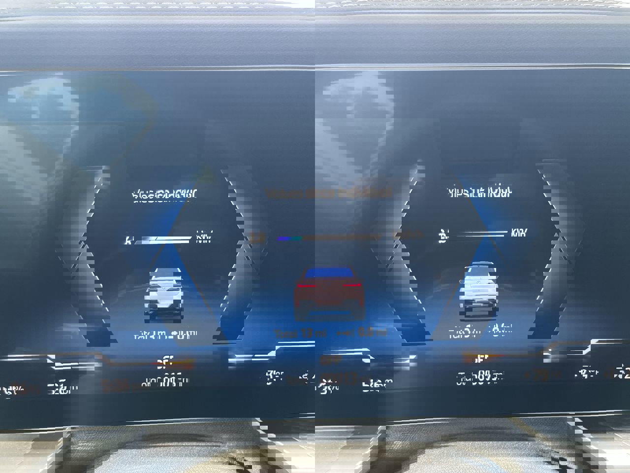 Used 2025 BMW i7 xDrive60 image 23