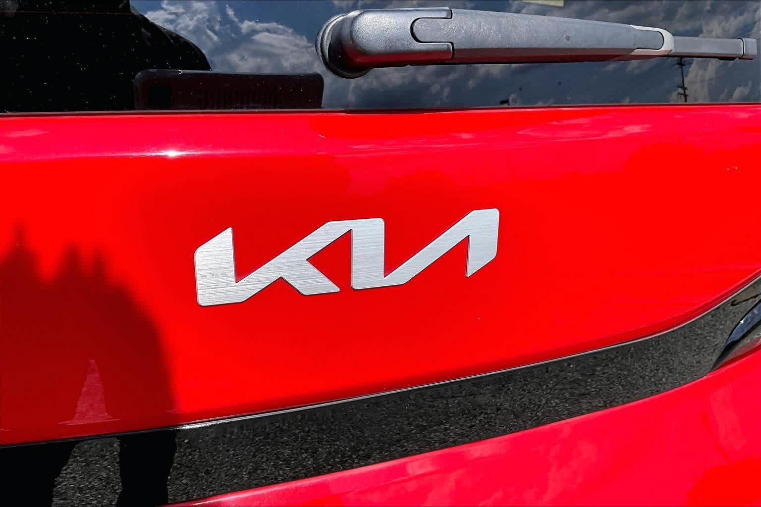 Used 2023 Kia Soul LX FWD image 30