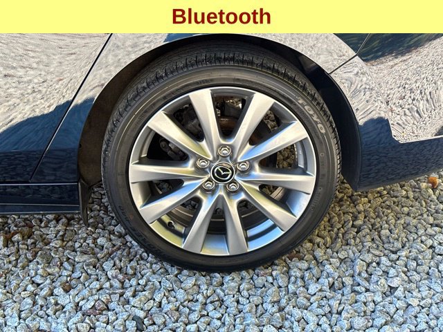 Used 2023 MAZDA MAZDA3 s FWD image 9