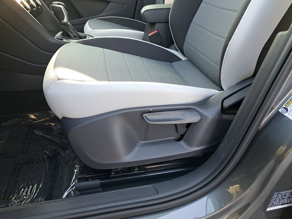 New 2025 Volkswagen Taos S image 36
