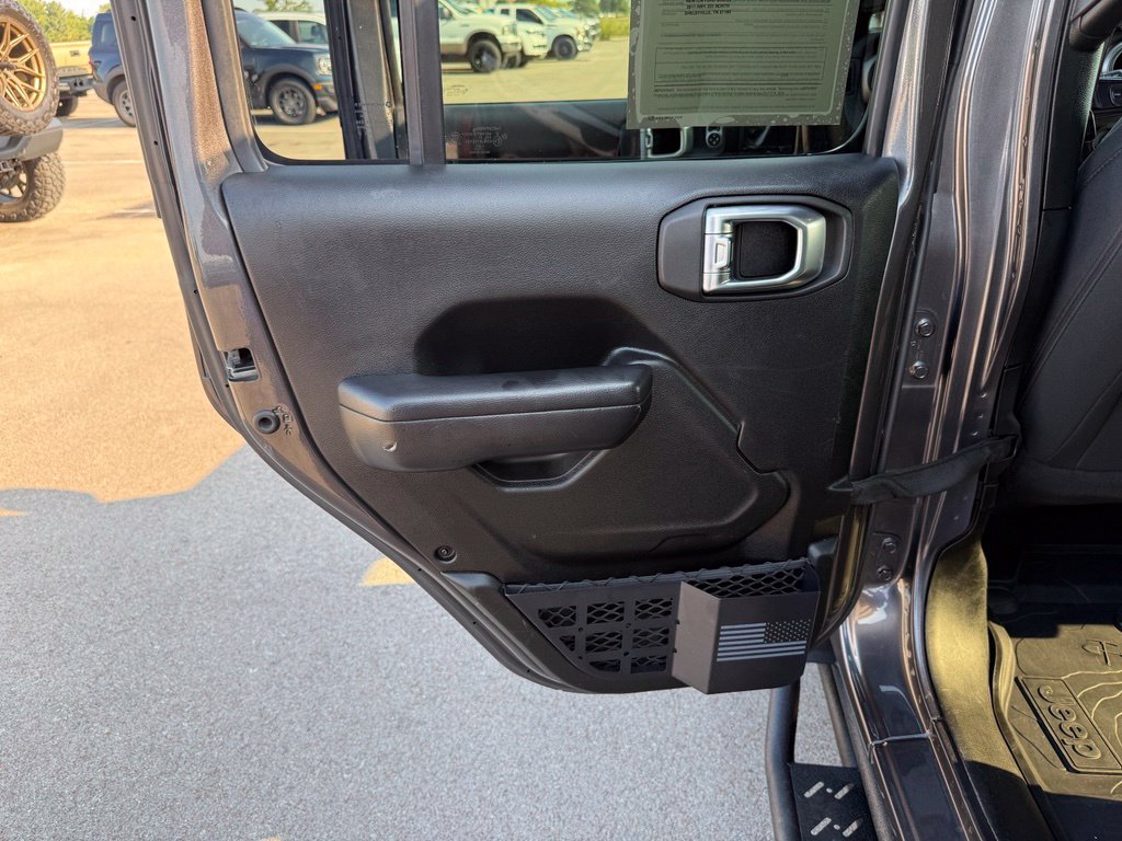 Used 2021 Jeep Wrangler Unlimited Sport AWD/4WD image 11