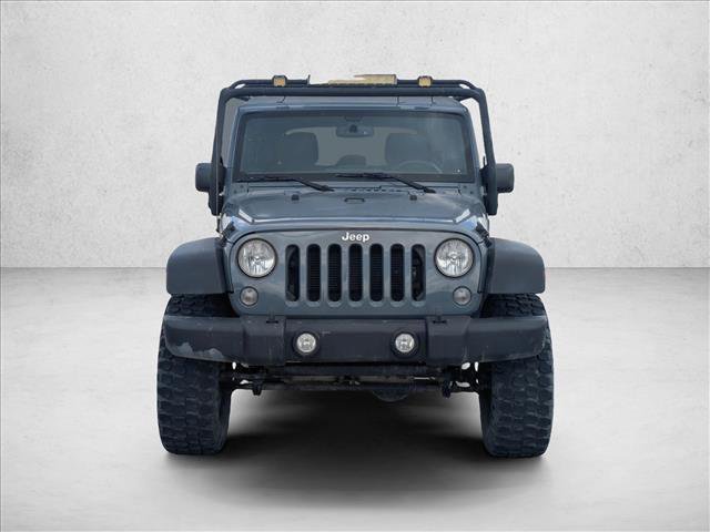 Used 2015 Jeep Wrangler Unlimited Rubicon w/ Connectivity Group image 2