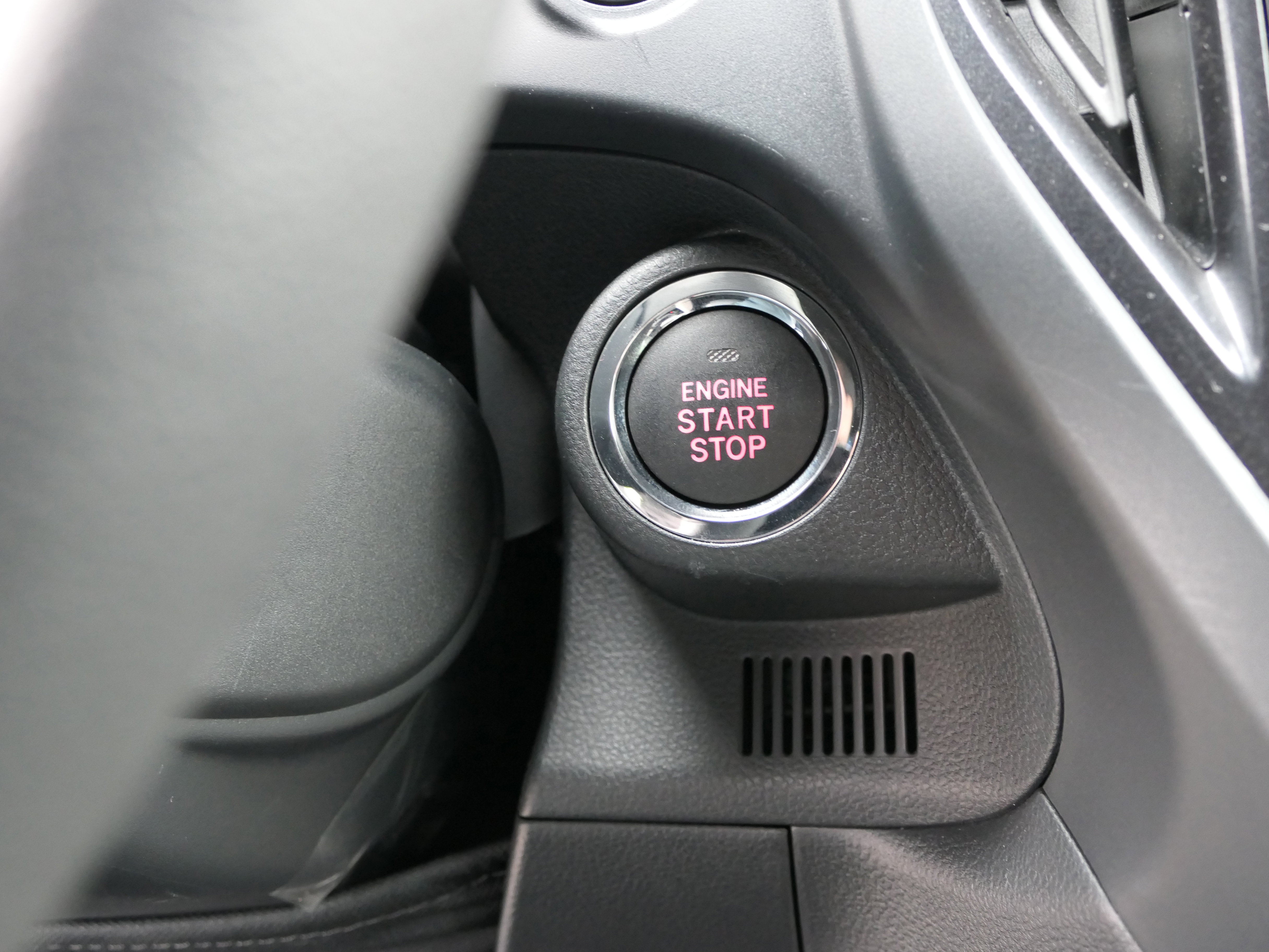 Certified 2025 Subaru Forester Premium image 15