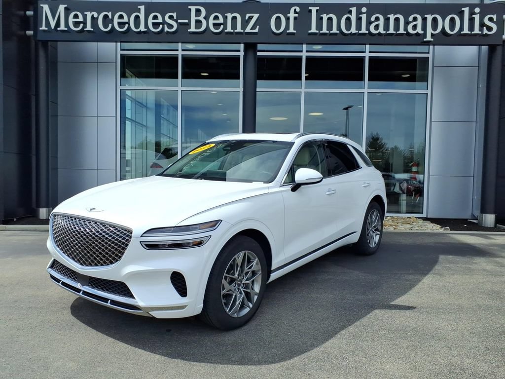 Used 2025 Genesis GV70 2.5T w/ Select Package