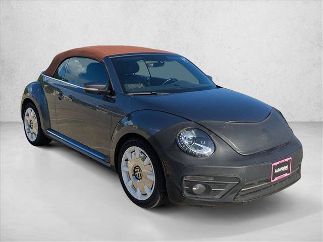 Used 2019 Volkswagen Beetle 2.0T Final Edition SEL FWD image 3