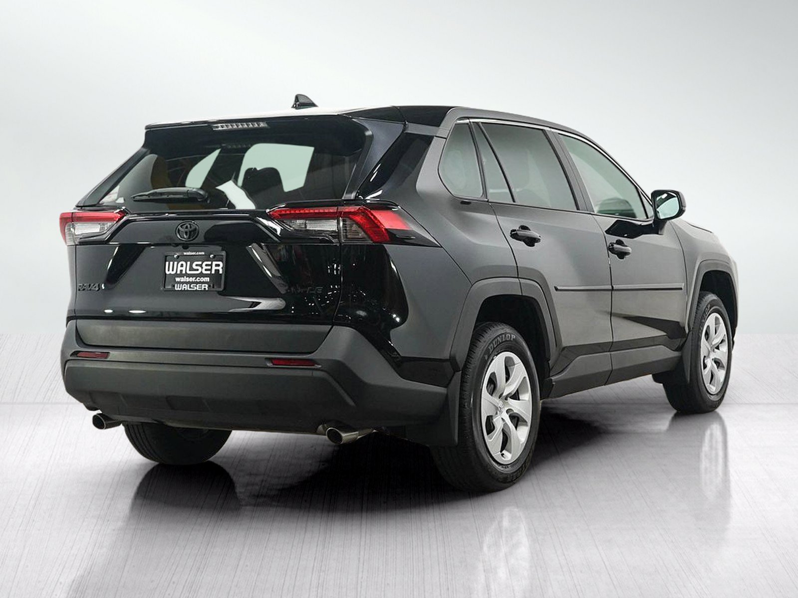 Used 2025 Toyota RAV4 LE FWD image 5