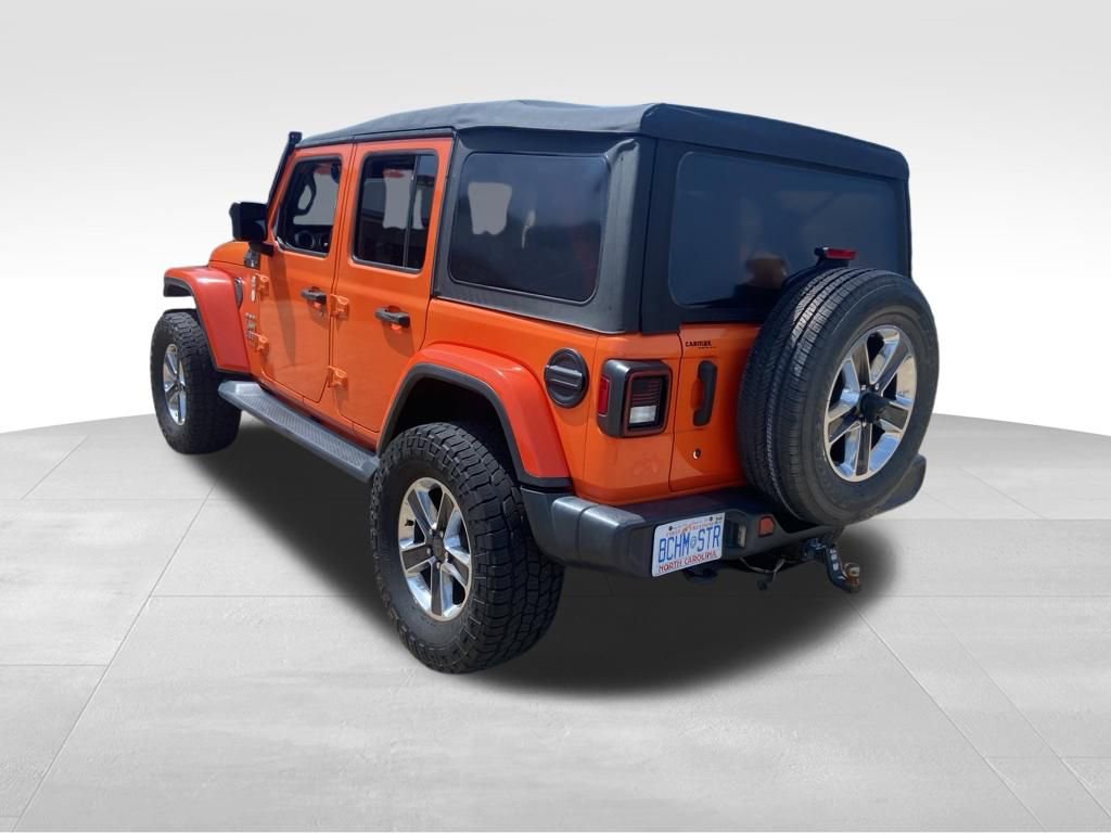 Used 2018 Jeep Wrangler Unlimited Sahara AWD/4WD image 22
