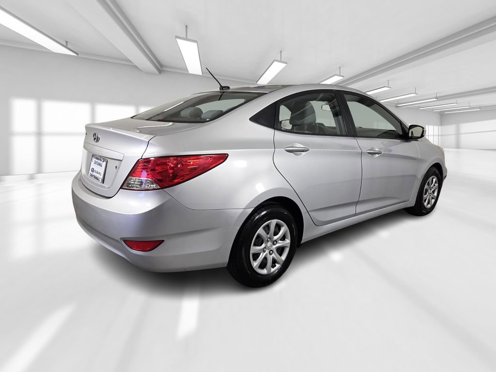 Used 2014 Hyundai Accent GLS image 8