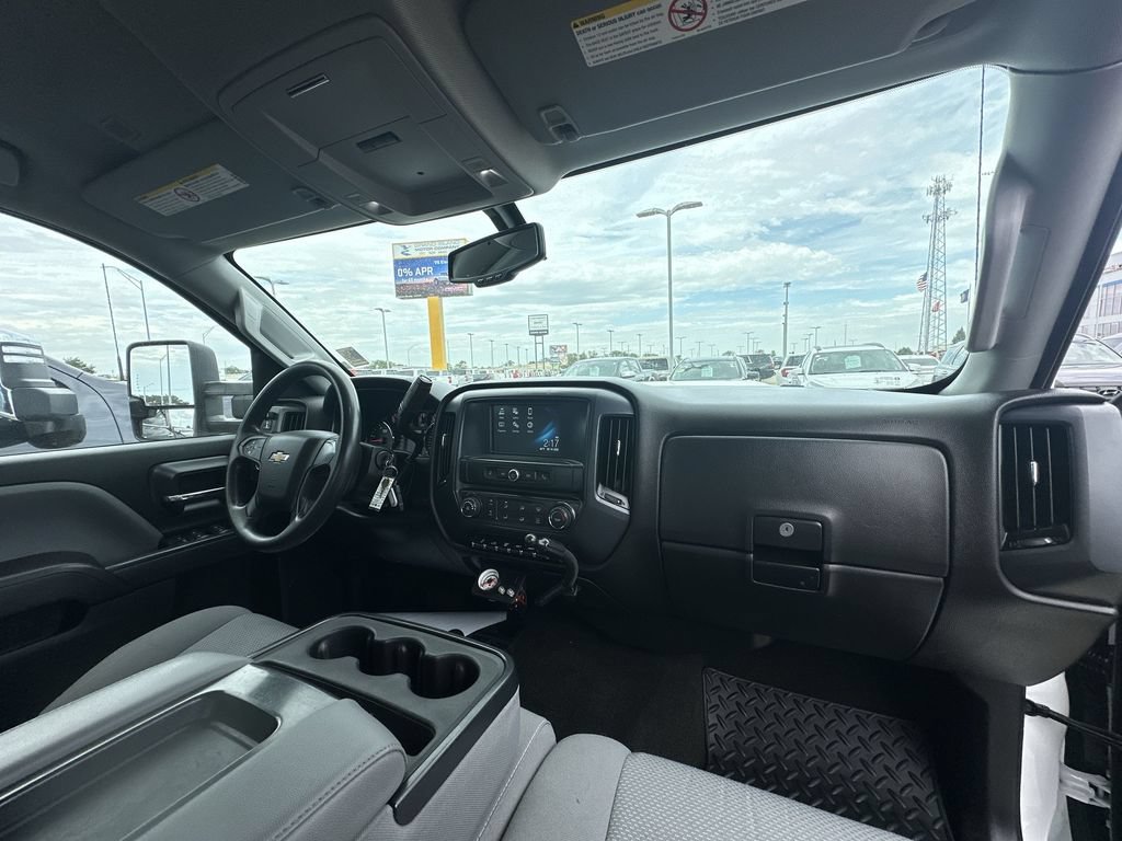 Used 2018 Chevrolet Silverado 3500 W/T w/ WT Convenience Package AWD/4WD image 30