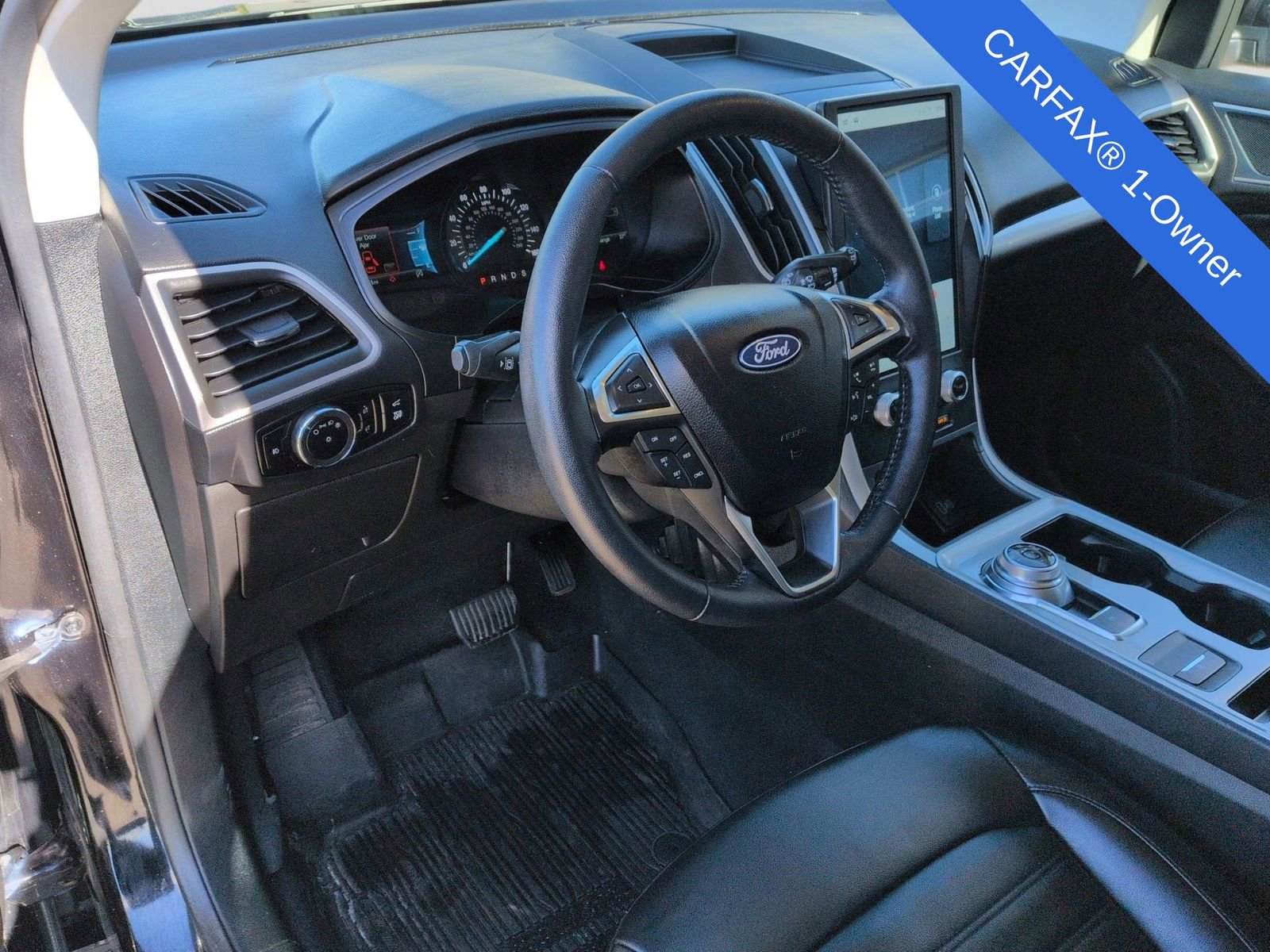 Certified 2024 Ford Edge SEL w/ Convenience Package image 2