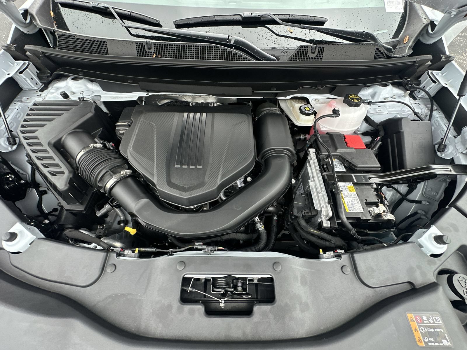 Used 2026 Chevrolet Traverse RS w/ LPO, Floor Liner Package FWD image 34