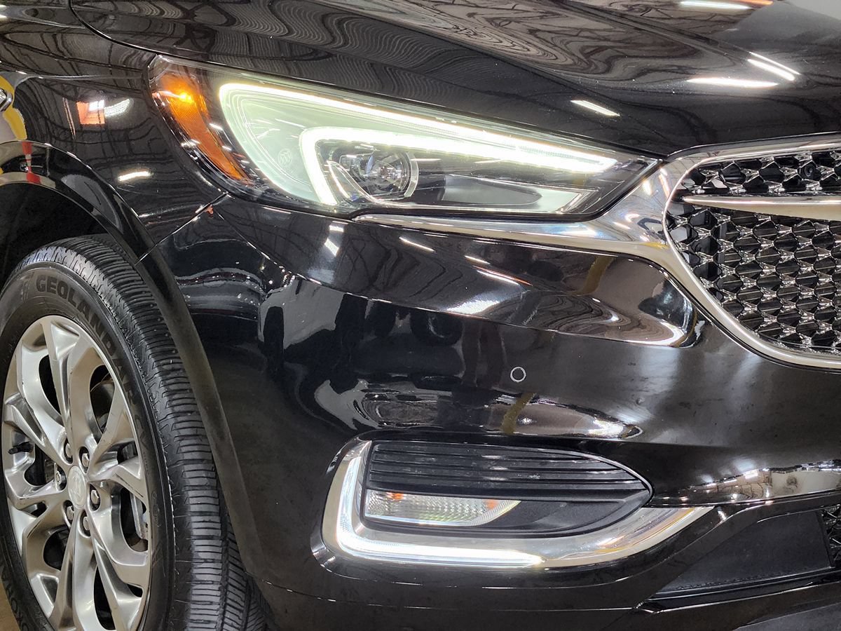 Used 2019 Buick Enclave Avenir w/ Avenir Technology Package FWD image 13