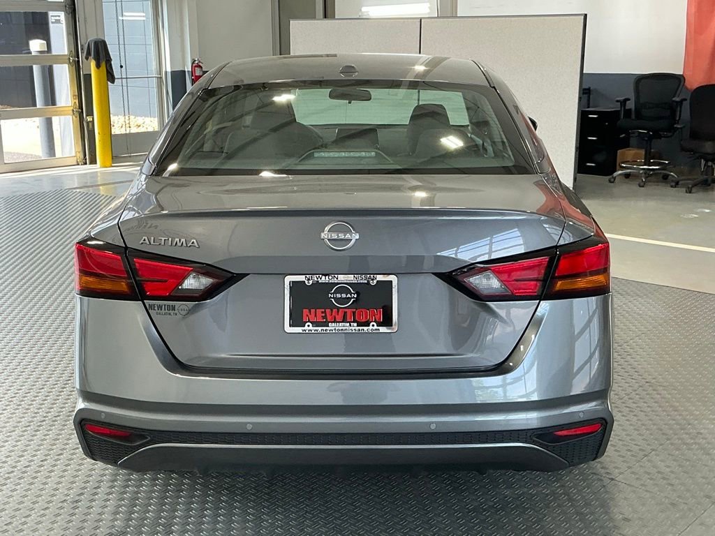 Used 2025 Nissan Altima 2.5 S FWD image 22