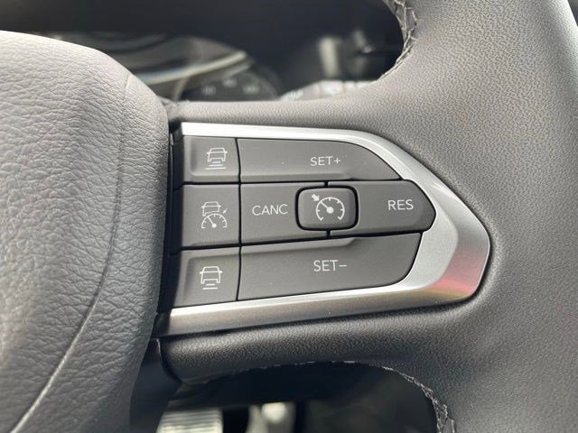 New 2026 Jeep Compass Latitude w/ Quick Order Package 29K AWD/4WD image 16