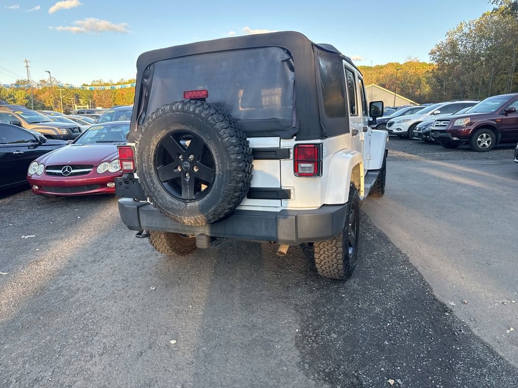 Used 2012 Jeep Wrangler Unlimited Sahara image 17