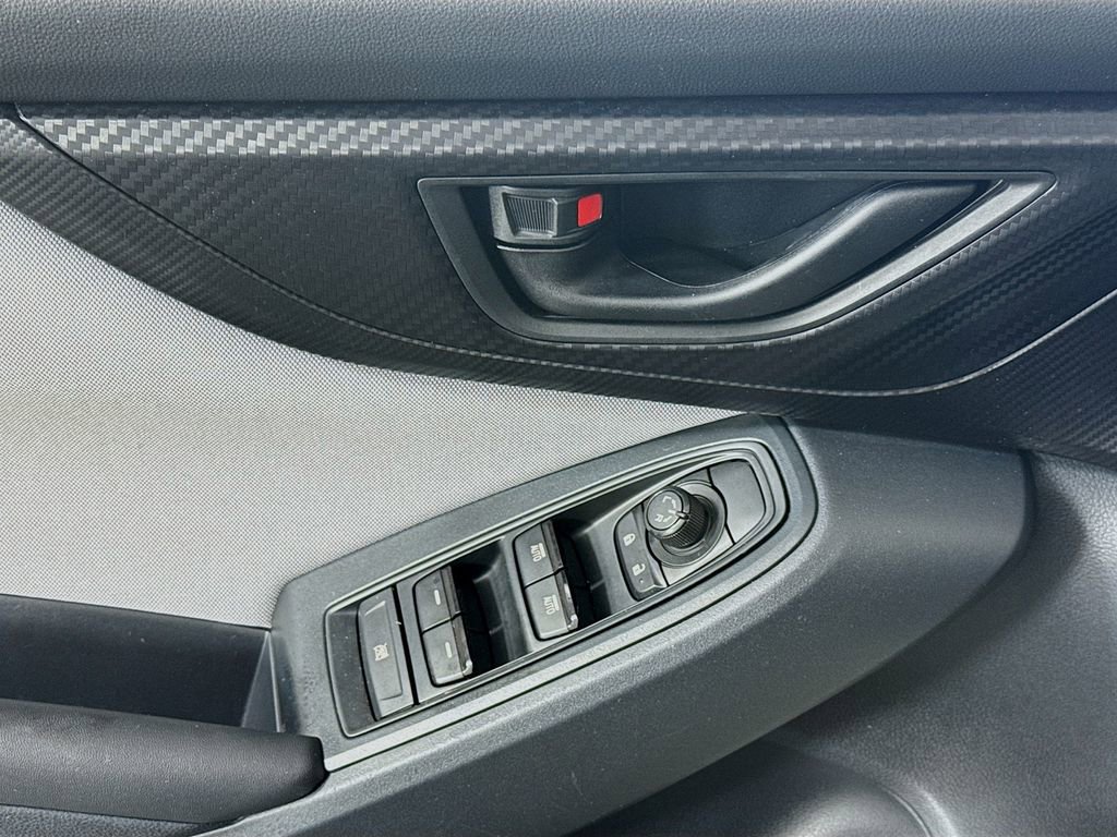 Used 2018 Subaru Crosstrek 2.0i Premium w/ Eyesight System image 20