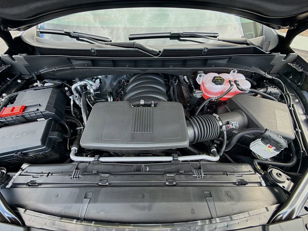 New 2025 Cadillac Escalade Premium Luxury w/ LPO, Floor Liner Package image 34