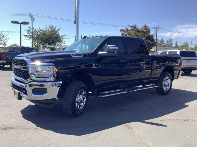 Used 2023 RAM 3500 Tradesman w/ Safety Group image 5