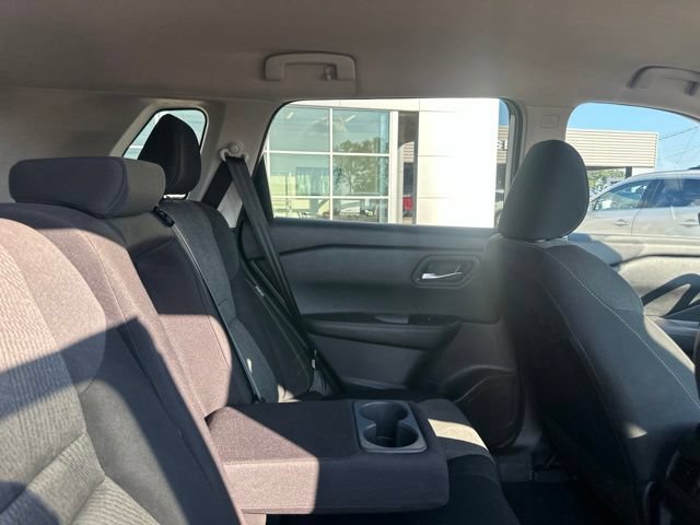 Used 2026 Nissan Rogue SV FWD image 13
