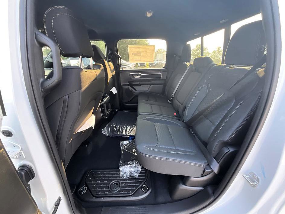 New 2026 RAM 1500 Big Horn w/ Night Edition AWD/4WD image 29
