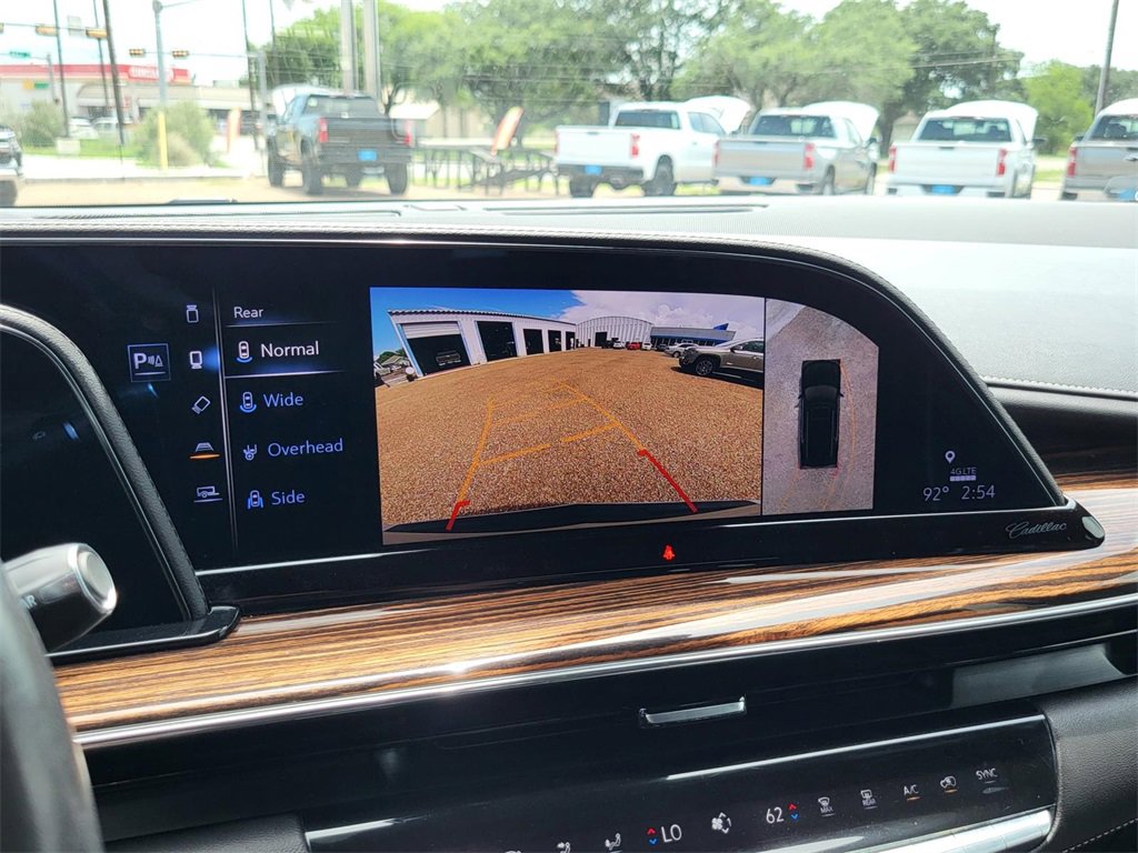 Used 2023 Cadillac Escalade Premium Luxury image 28