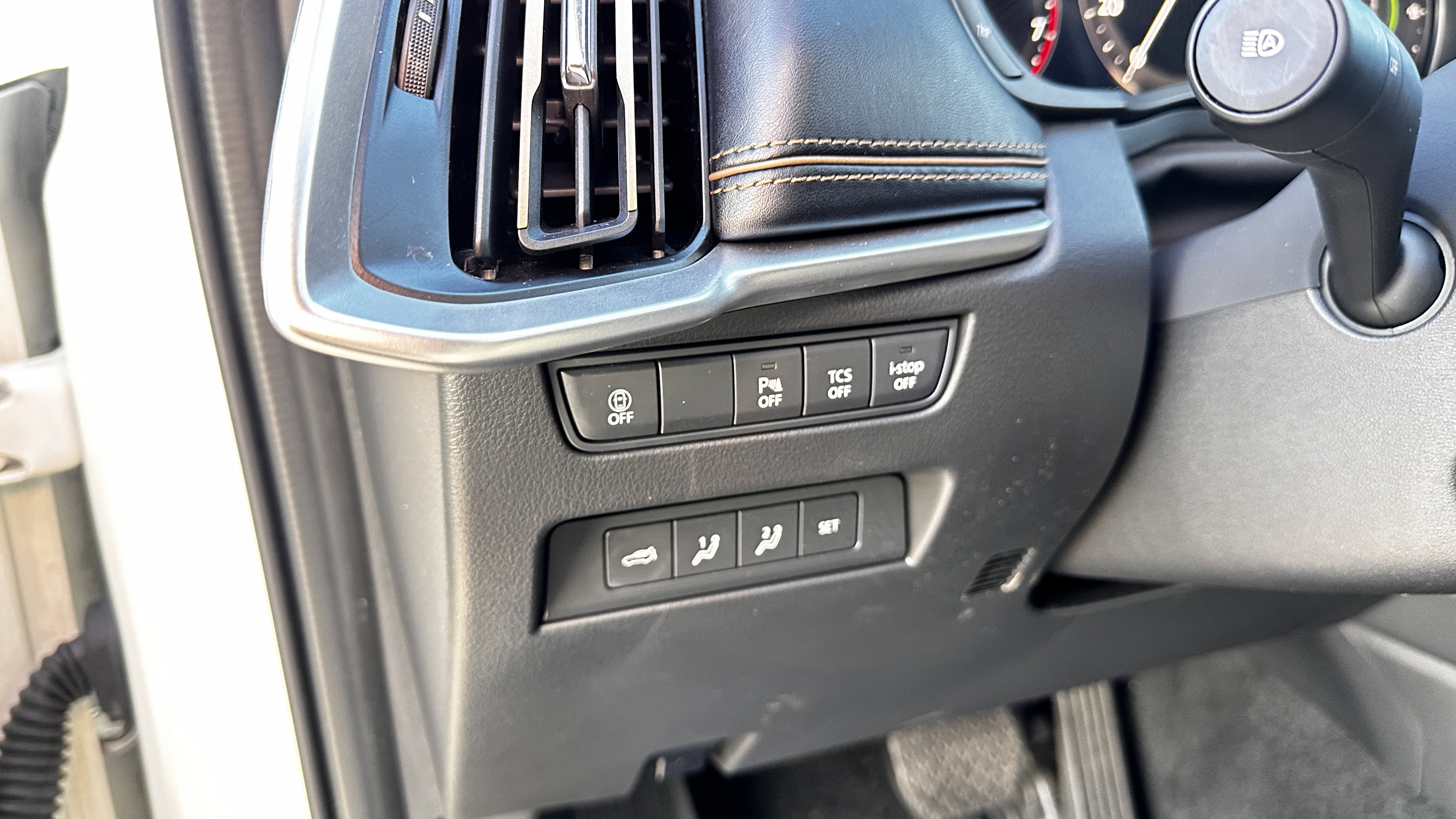 Certified 2025 MAZDA CX-90 3.3 Turbo S w/ Premium Package image 25