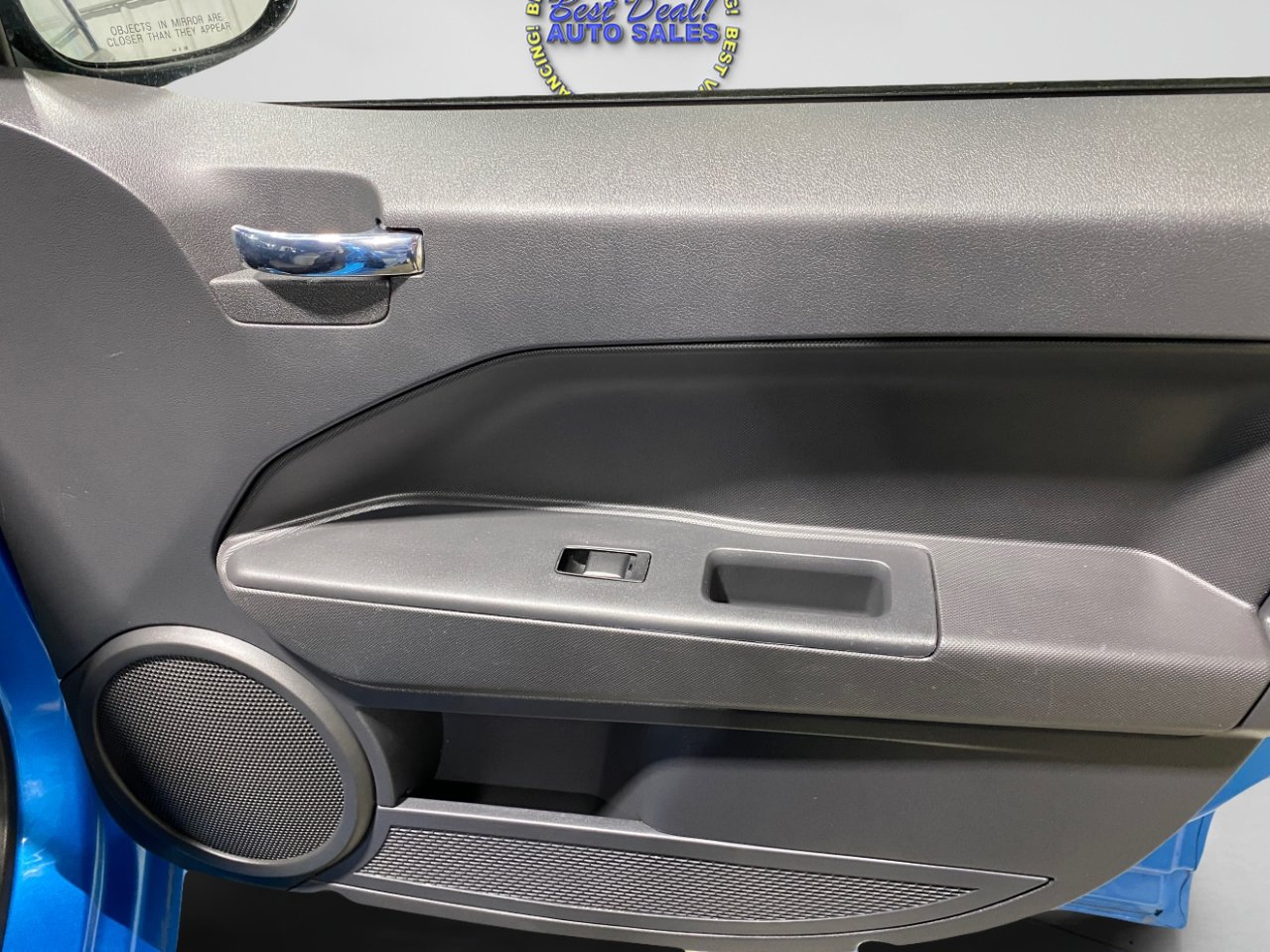 Used 2009 Dodge Caliber SXT image 19