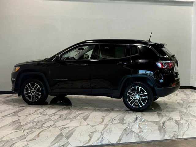 Used 2017 Jeep Compass Latitude w/ Popular Equipment Group image 9