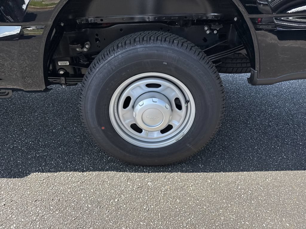 New 2025 Ford F350 XL w/ 360-Degree Camera Package RWD image 19